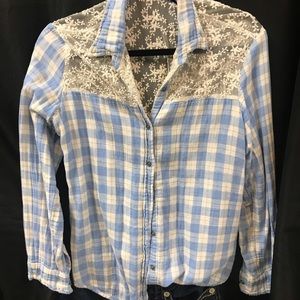Lace gingham blouse